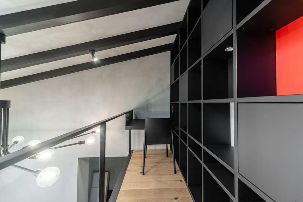 3 Storey Apartment With A Character And A Terrace รีกา ภายนอก รูปภาพ